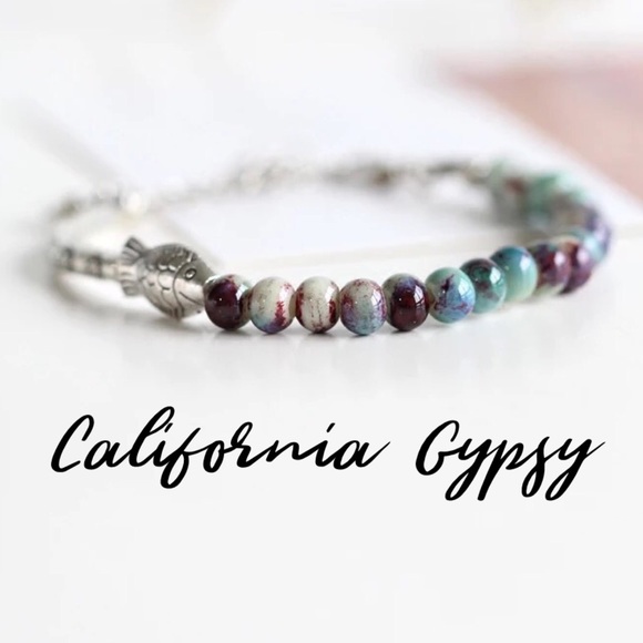 Silver Fish Bead Dainty Bracelet RESTOCKED - Picture 3 of 4